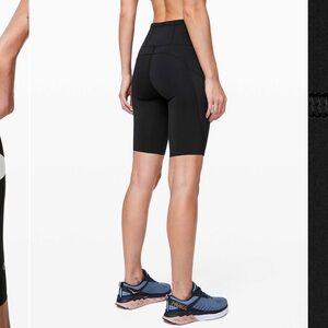 Lululemon Fast and Free Short 10" - black - size 6